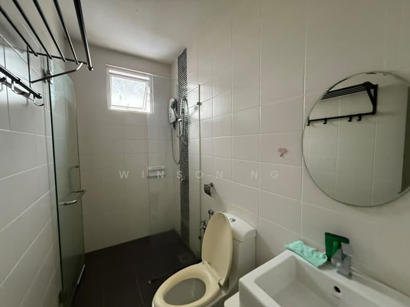 Servis Apartment untuk Disewa di Vue Residences - Winson Ng - Bathroom - PropertyGuru.com.my