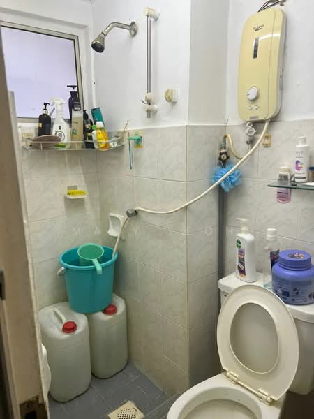 Condominium for Sale at Ketumbar Heights - Mary Yeoh - Bathroom - PropertyGuru.com.my