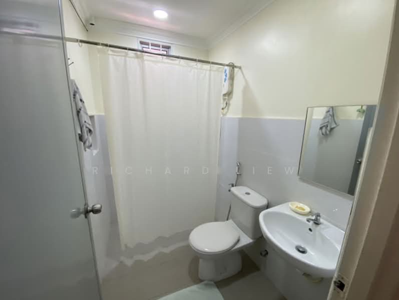 Rumah Teres 2 Tingkat untuk Dijual di SS5 (Petaling Jaya) - Richard Liew - Bathroom - PropertyGuru.com.my