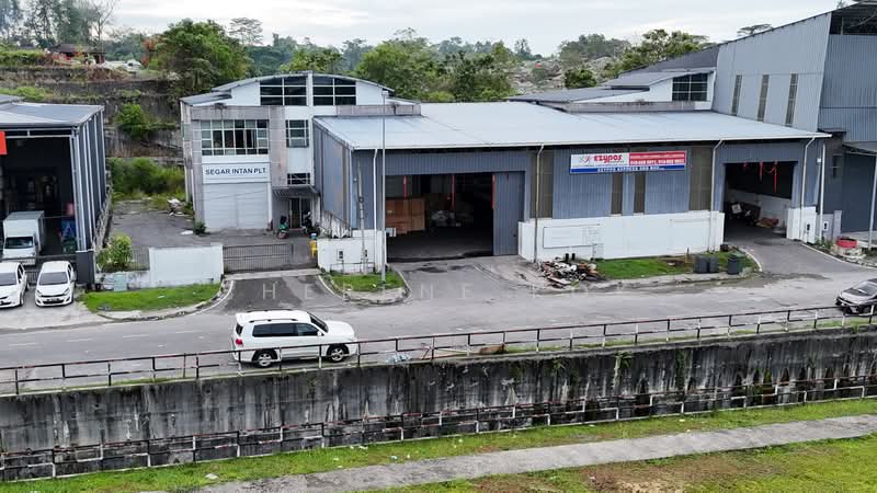 Semi-D Factory for Sale in Batu Kitang Light Industrial Park (Kuching) - Sherene Kok - Exterior - PropertyGuru.com.my