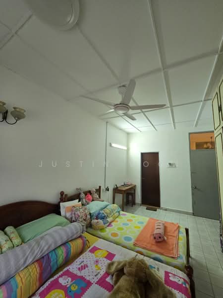 2-storey Terraced House for Sale in SS2 (Petaling Jaya) - Justin Voon - Bedroom - PropertyGuru.com.my