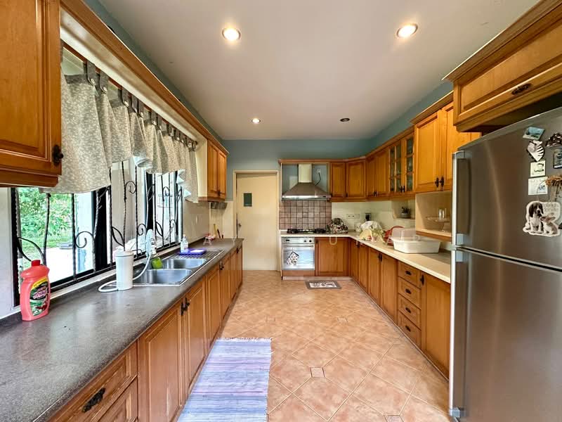 Rumah Banglo untuk Dijual di Bandar Country Homes (Rawang) - Uthaya Kumar - Kitchen - PropertyGuru.com.my