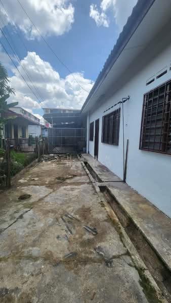 Rumah Teres 1 Tingkat untuk Dijual di Kajang (Selangor) - Shaun Chong - Exterior - PropertyGuru.com.my