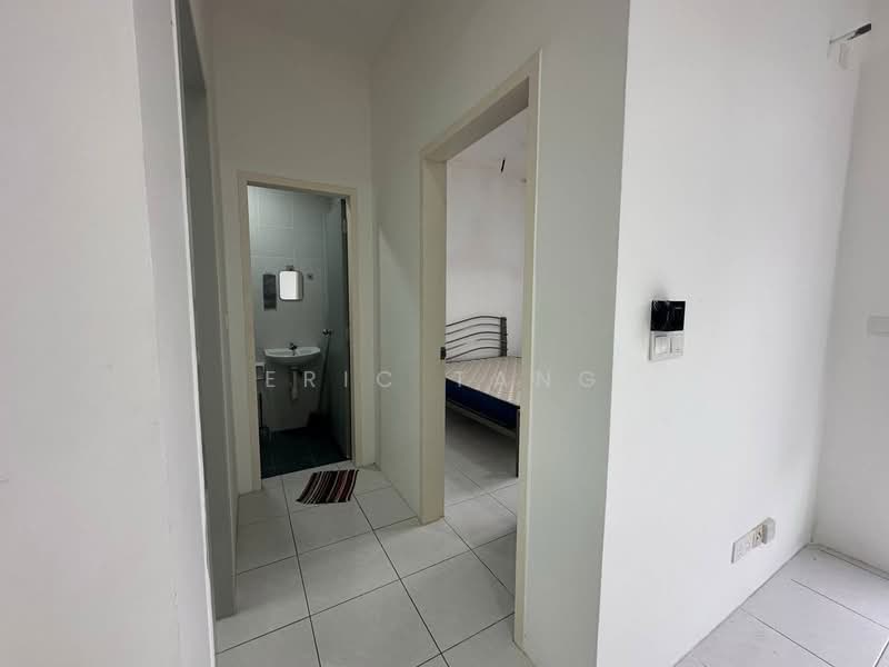 Apartment for Rent at Camellia Residence - Eric Tang - Corridor - PropertyGuru.com.my