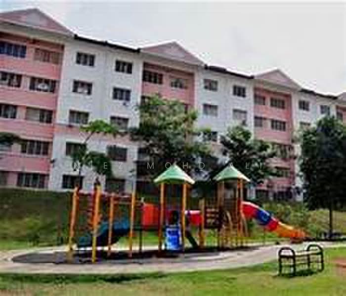 Flat for Sale at Taman Putra Perdana - Niez Mohd Ali - Exterior - PropertyGuru.com.my