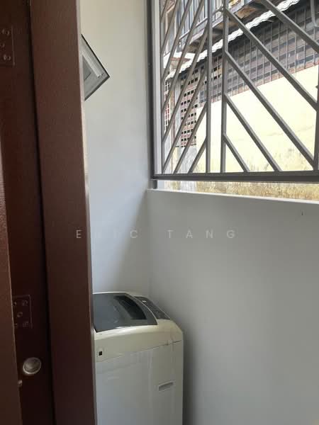 Terraced House for Rent in Taman Damai Jaya (Skudai) - Eric Tang - Balcony - PropertyGuru.com.my