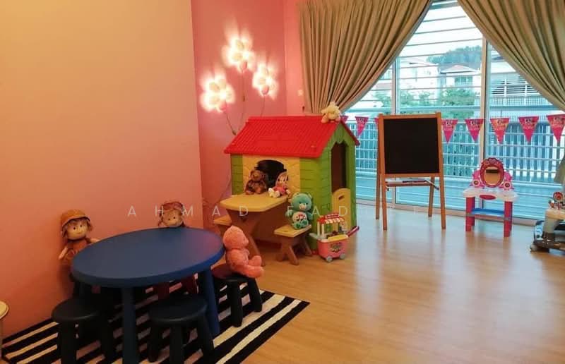 3-storey Terraced House for Sale in Kajang (Selangor) - Ahmad Fadlee - PropertyGuru.com.my