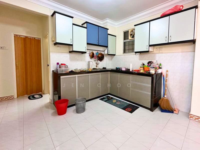 Pangsapuri untuk Dijual di Tanjung Court - Jen Choo - Kitchen - PropertyGuru.com.my