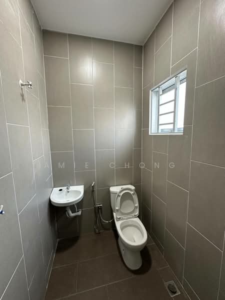 Rumah Teres 2.5 Tingkat untuk Dijual di Taman Menglembu Impiana Adril (Menglembu) - Amie Chong - PropertyGuru.com.my