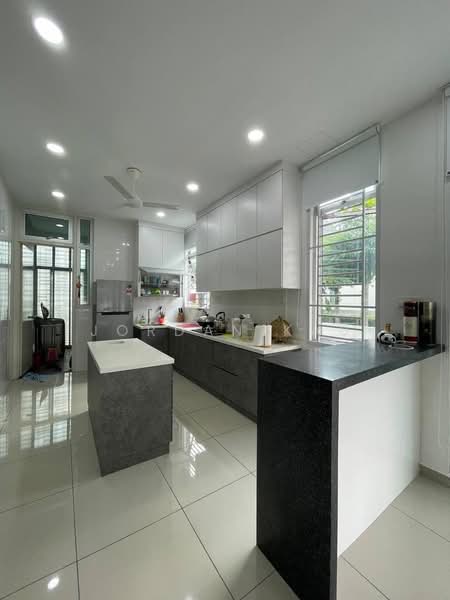 2-storey Terraced House for Rent in Taman Mount Austin (Tebrau) - Jordan Kau - PropertyGuru.com.my