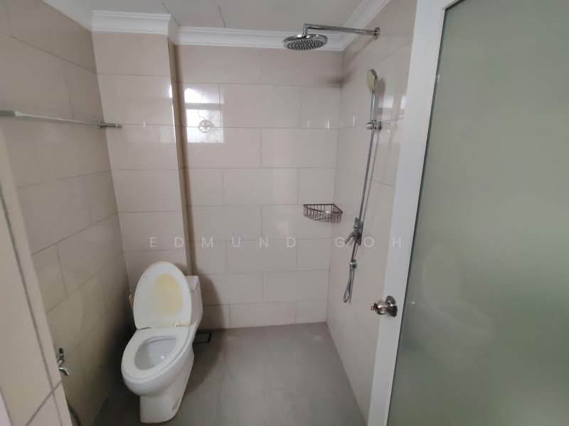 Apartment for Rent at Mutiara Serdang (Turf View) - Edmund Goh - Bathroom - PropertyGuru.com.my