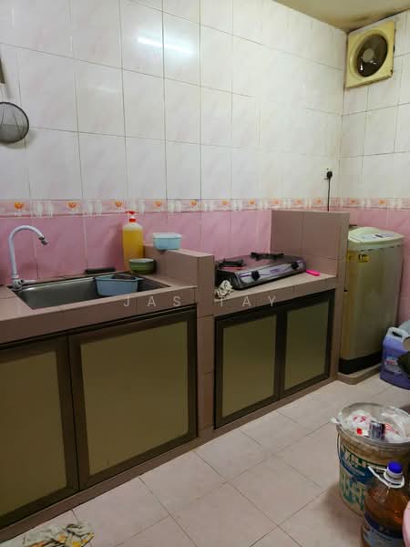 Rumah Teres 2 Tingkat untuk Dijual di Permas Jaya (Johor Bahru) - Jas Tay - Kitchen - PropertyGuru.com.my