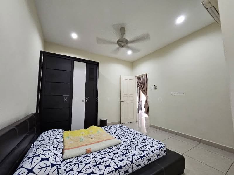 Rumah Kluster untuk Dijual di Taman Sutera Utama (Skudai) - Krystal Ho - Bedroom - PropertyGuru.com.my