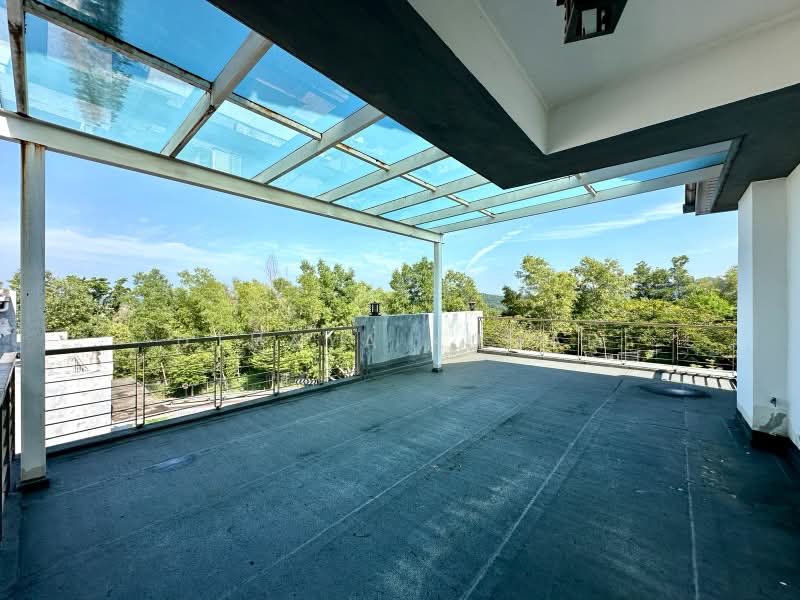 Semi-Detached House for Sale in Bandar Country Homes (Rawang) - Uthaya Kumar - Balcony - PropertyGuru.com.my