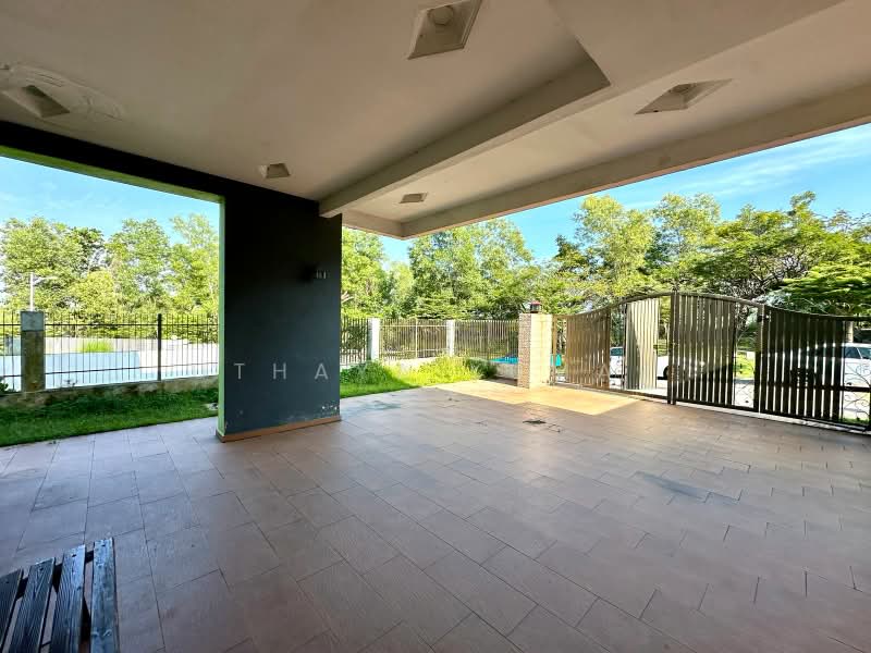 Semi-Detached House for Sale in Bandar Country Homes (Rawang) - Uthaya Kumar - Exterior - PropertyGuru.com.my