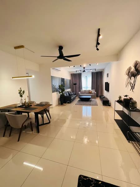 Servis Apartment untuk Disewa di Sunway Serene - Derrick Hee - Living Room - PropertyGuru.com.my
