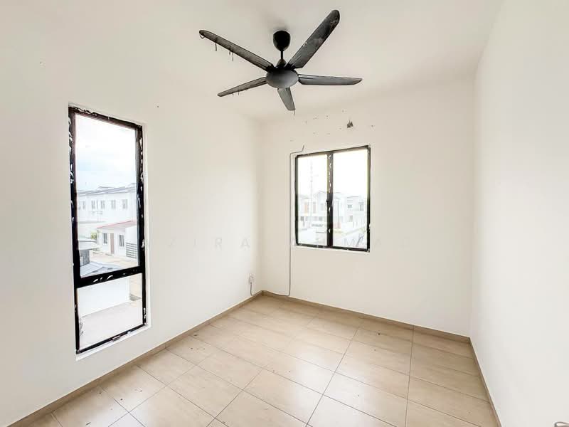 Rumah Teres 2 Tingkat untuk Dijual di Hulu Langat (Selangor) - Azira Ahmad - Bedroom - PropertyGuru.com.my