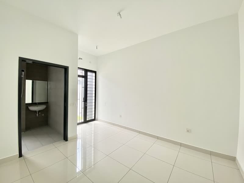 2-storey Terraced House for Sale in Elmina (Shah Alam) - Alif Saad - PropertyGuru.com.my
