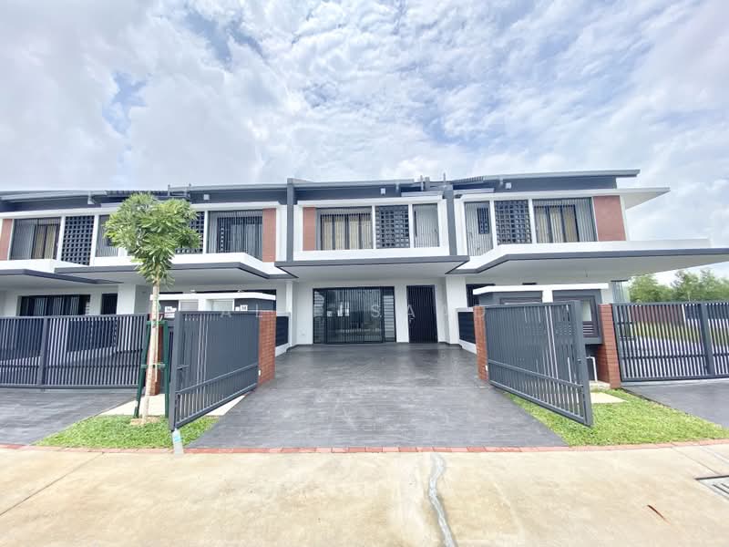 2-storey Terraced House for Sale in Elmina (Shah Alam) - Alif Saad - PropertyGuru.com.my