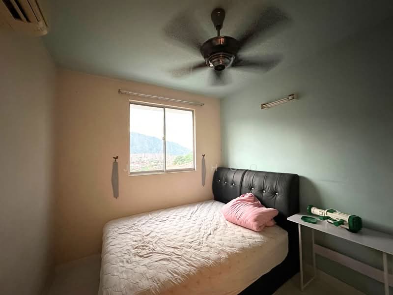 Pangsapuri untuk Dijual di Melody Homes - Jen Choo - Bedroom - PropertyGuru.com.my