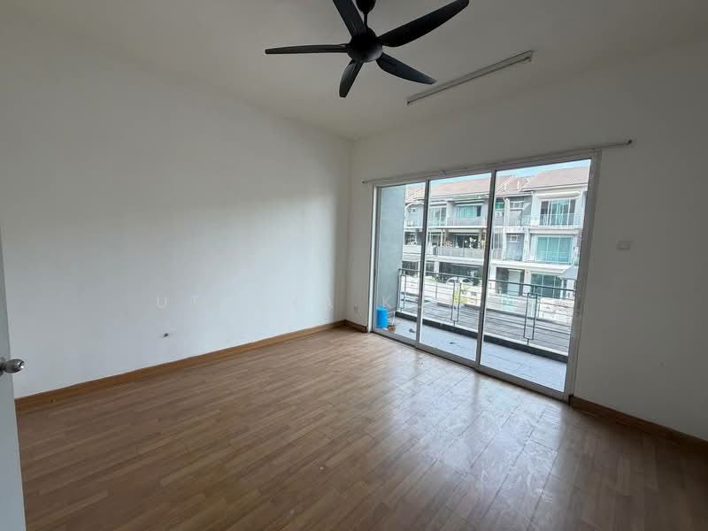 Rumah Teres 3 Tingkat untuk Dijual di Rawang (Selangor) - Uthaya Kumar - Interior - PropertyGuru.com.my
