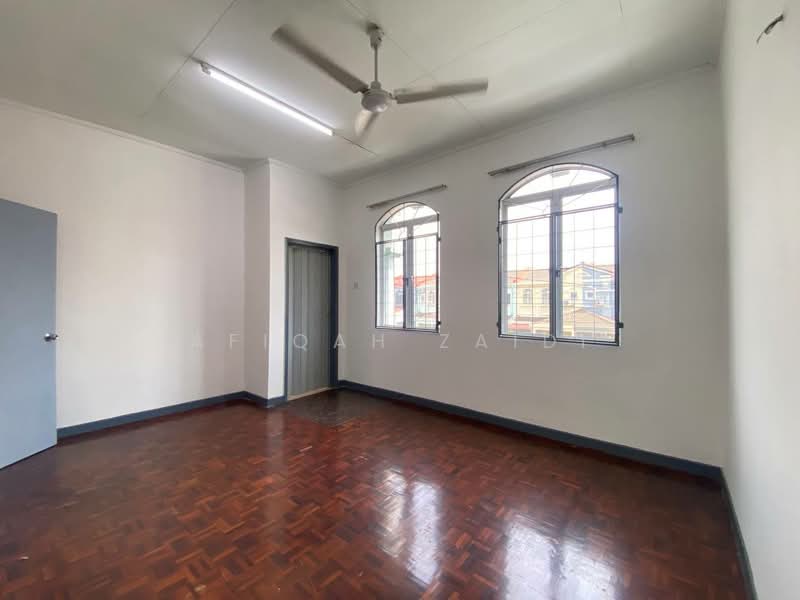 Rumah Teres 2 Tingkat untuk Disewa di Usj 14 (Subang Jaya) - Afiqah zaidi - PropertyGuru.com.my