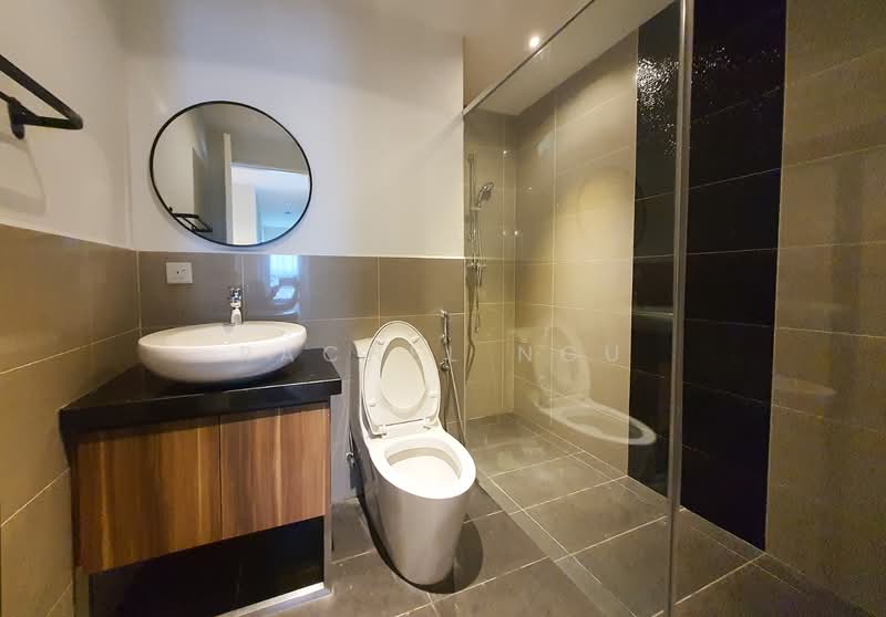 Servis Apartment untuk Dijual di Bangsar Trade Centre - Rachel Ngu - Bathroom - PropertyGuru.com.my