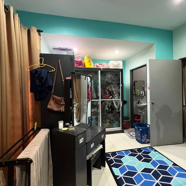 Terraced House for Sale in Senai (Kulai) - Afandi Rashid - PropertyGuru.com.my