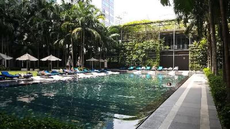 Servis Apartment untuk Dijual di St Mary Residences - Sam Ho - Pool - PropertyGuru.com.my