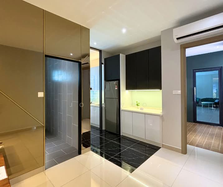 Kondominium untuk Dijual di Eco Peak Residences - John Voo - Kitchen - PropertyGuru.com.my