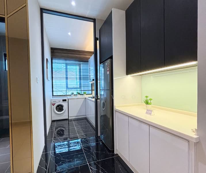 Kondominium untuk Dijual di Eco Peak Residences - John Voo - Kitchen - PropertyGuru.com.my