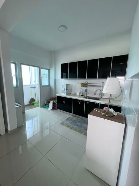 Condominium for Sale at Casa Utopia - Jacky Yeoh - Kitchen - PropertyGuru.com.my