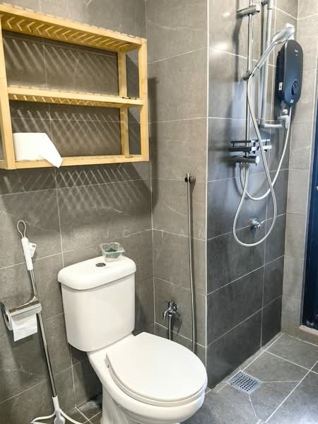 Servis Apartment untuk Disewa di Majestic Maxim - JC Tan - Bathroom - PropertyGuru.com.my