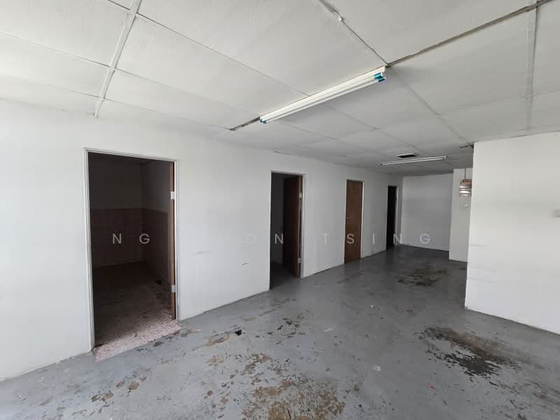 Factory for Rent in Taman Perindustrian Kip (Kepong) - Ng Moon Tsing - Interior - PropertyGuru.com.my