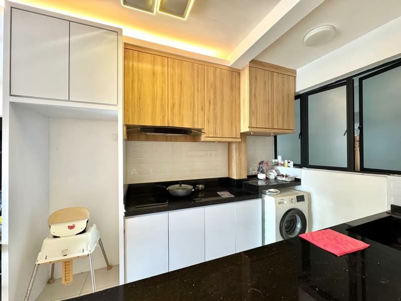 Condominium for Rent at TRI PINNACLE - Alex Lim - Kitchen - PropertyGuru.com.my