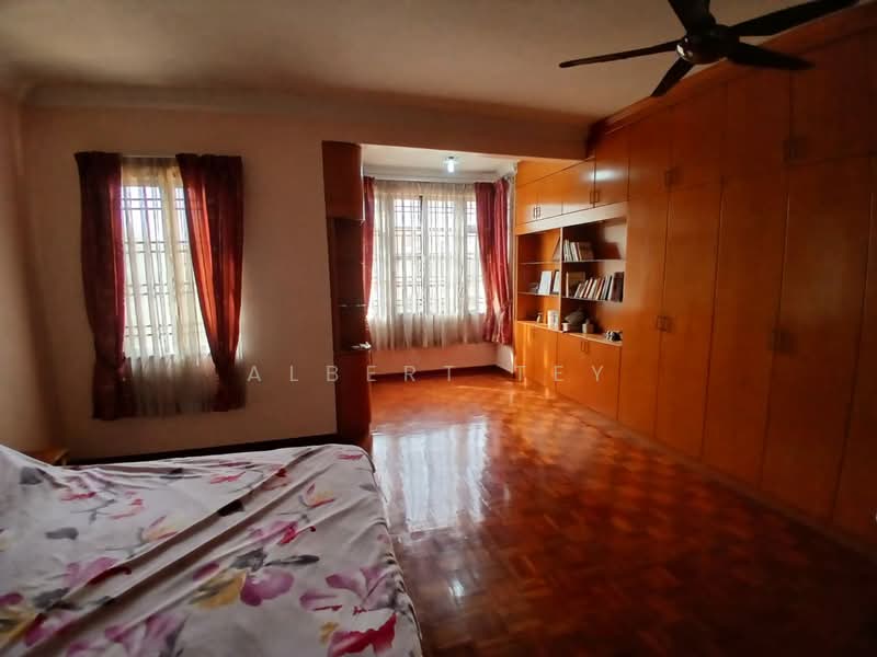 Rumah Berkembar untuk Dijual di Taman Perling (Perling) - Albert Tey - Bedroom - PropertyGuru.com.my
