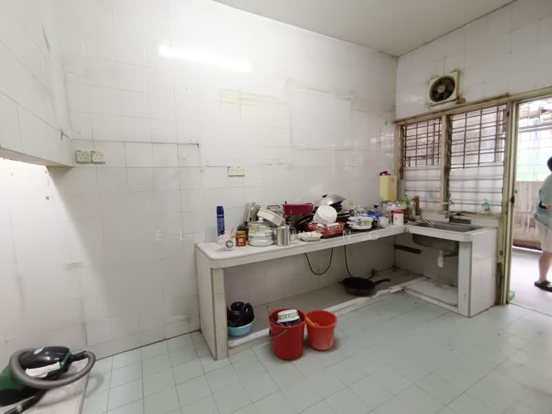 Rumah Teres 2 Tingkat untuk Dijual di Sungai Besi Indah (Seri Kembangan) - Elise Heng - PropertyGuru.com.my