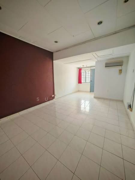 2-storey Terraced House for Sale in Taman Sri Bintang (Kepong) - Suki Tan - Living Room - PropertyGuru.com.my