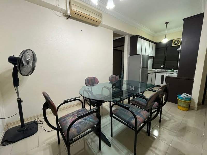 Kondominium untuk Disewa di Sunny Ville Condominium - Ryan Sim - Dining Room - PropertyGuru.com.my
