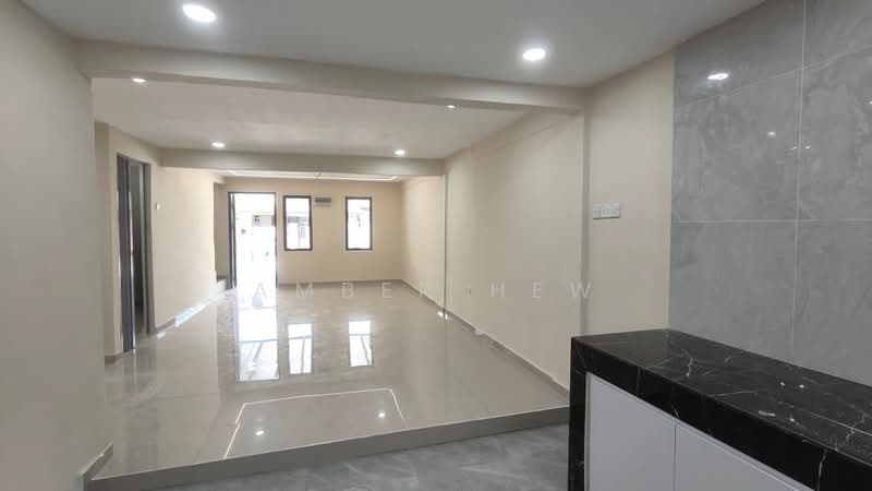 2-storey Terraced House for Sale in Taman Plentong Baru (Masai) - Amber Hew - Interior - PropertyGuru.com.my