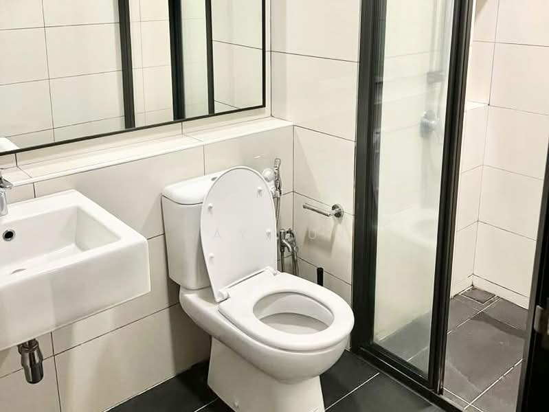 Servis Apartment untuk Disewa di The Tamarind - Ray Fun - Bathroom - PropertyGuru.com.my
