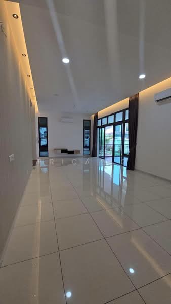 Cluster House for Sale in Eco Botanic (Iskandar Puteri (Nusajaya)) - Erica Ho - Living Room - PropertyGuru.com.my