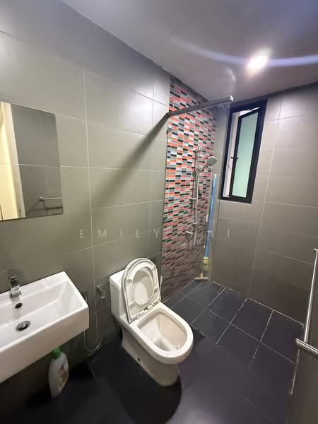 Service Residence for Sale at The Leafz @ Dedaun - Emily Tai - Bathroom - PropertyGuru.com.my