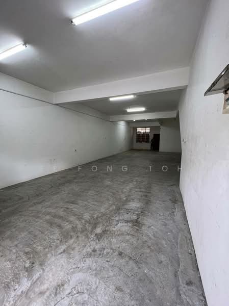 Shop / Office for Sale in Taman Sierra Perdana (Masai) - Ee Fong Toh - Interior - PropertyGuru.com.my
