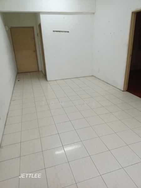 Apartment for Rent at Pangsapuri Perdana Villa - Tom Lee - PropertyGuru.com.my
