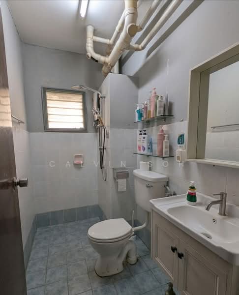 Apartment for Sale at Kinrara Ria - calvin soh - Bathroom - PropertyGuru.com.my