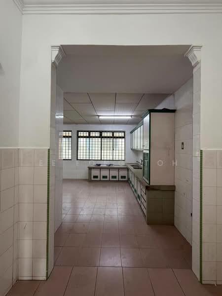 Rumah Teres 2 Tingkat untuk Dijual di Taman Puteri Wangsa (Ulu Tiram) - Ee Fong Toh - Kitchen - PropertyGuru.com.my