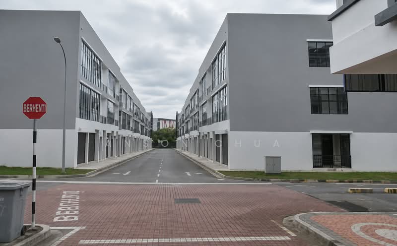 Shop / Office for Rent in Taman Sutera Utama (Skudai) - Anson Chua - Exterior - PropertyGuru.com.my