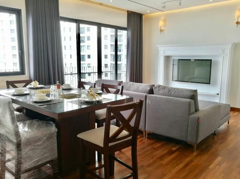 Servis Apartment untuk Disewa di The Tamarind - Ray Fun - Dining Room - PropertyGuru.com.my