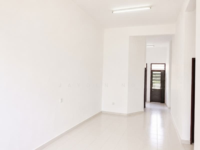 1-storey Terraced House for Sale in Taman Cahaya Kota Puteri (Masai) - Jayden Ng - Interior - PropertyGuru.com.my